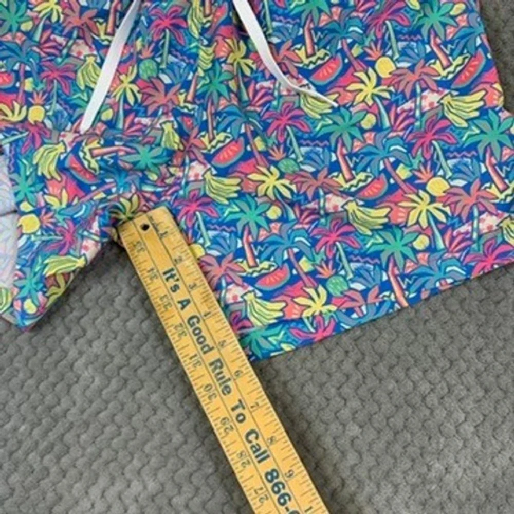 chubbies swim trunks